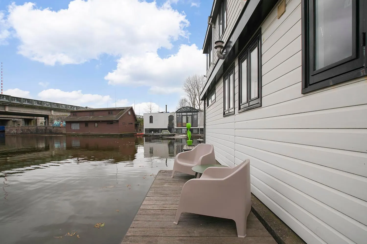 Houseboat The New Lake - Nieuwe Meer Amsterdam